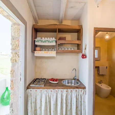 Masseria De Li Travaj - Rivedelsalento *