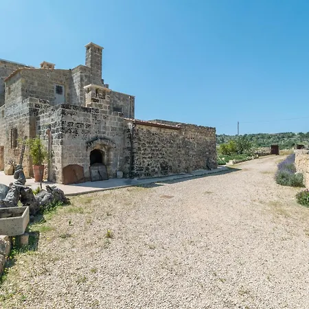Masseria De Li Travaj - Rivedelsalento Villa Patu